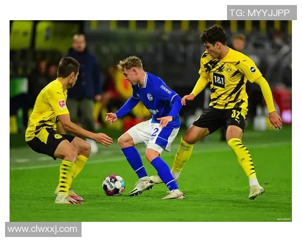 世界级足球球星抵达中国引发球迷热潮期待巅峰对决盛况空前